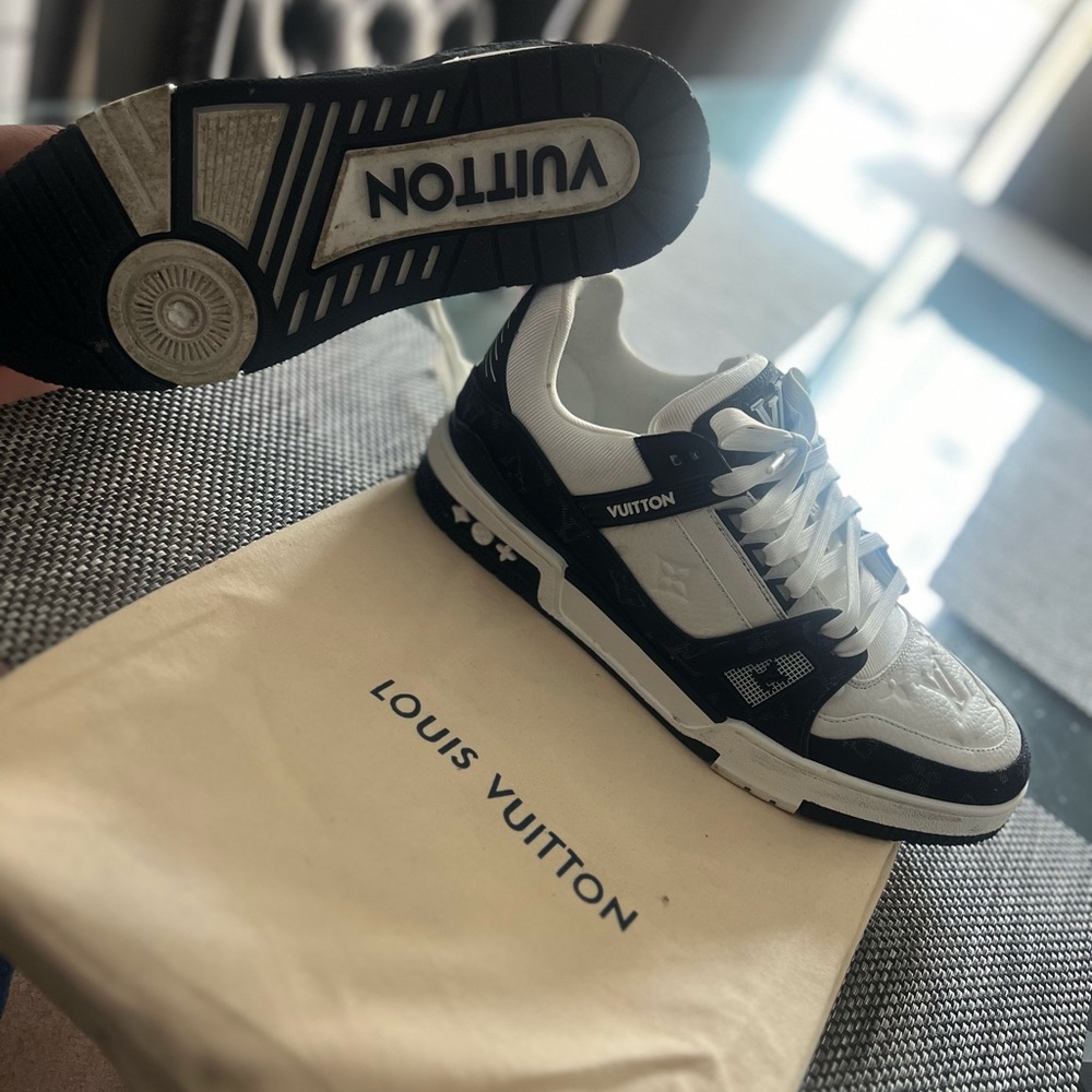LV Trainer Sneaker size 10 black